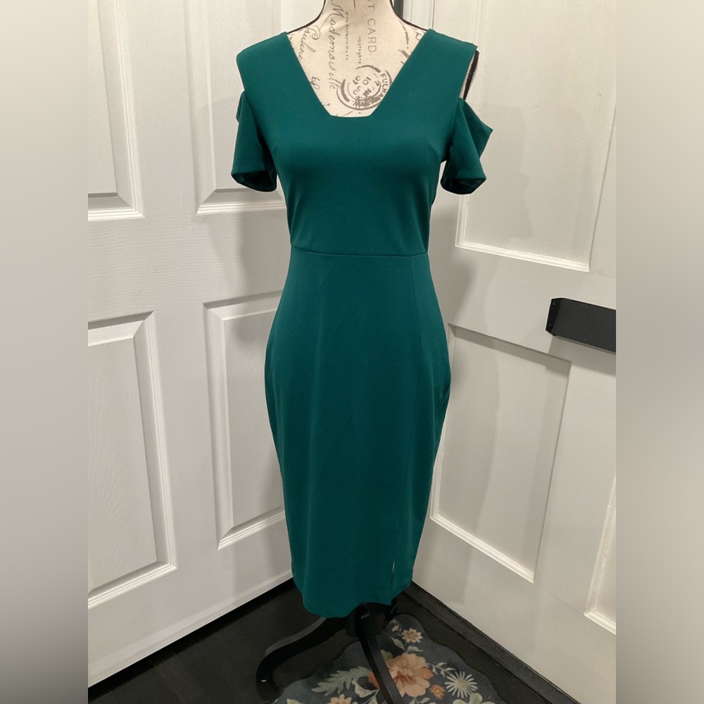 EXPRESS COLD SHOULDER CREPE DRESS
